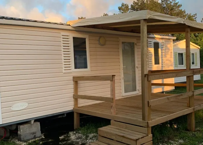 Parque de Campismo Bungalo E9